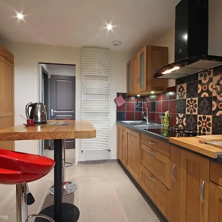 펜션 Charmante Maison Avec Jardin, Debit, Pres De Bagnoles De L'orne - Fr-1-497-14