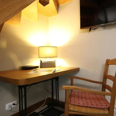 펜션 Charmante Maison Avec Jardin, Debit, Pres De Bagnoles De L'orne - Fr-1-497-14