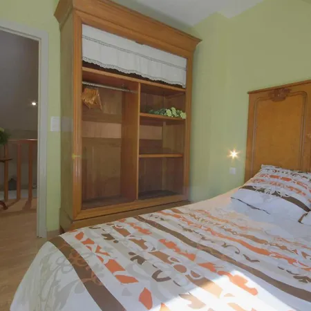 Prázdninový dům Charmante Maison Avec Jardin, Debit, Pres De Bagnoles De L'orne - Fr-1-497-14 *