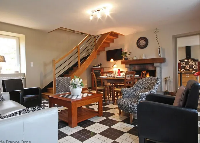 Casa vacanze à La Chanterie Avec Wifi, Proche Bagnoles De L'orne - Fr-1-497-14 *